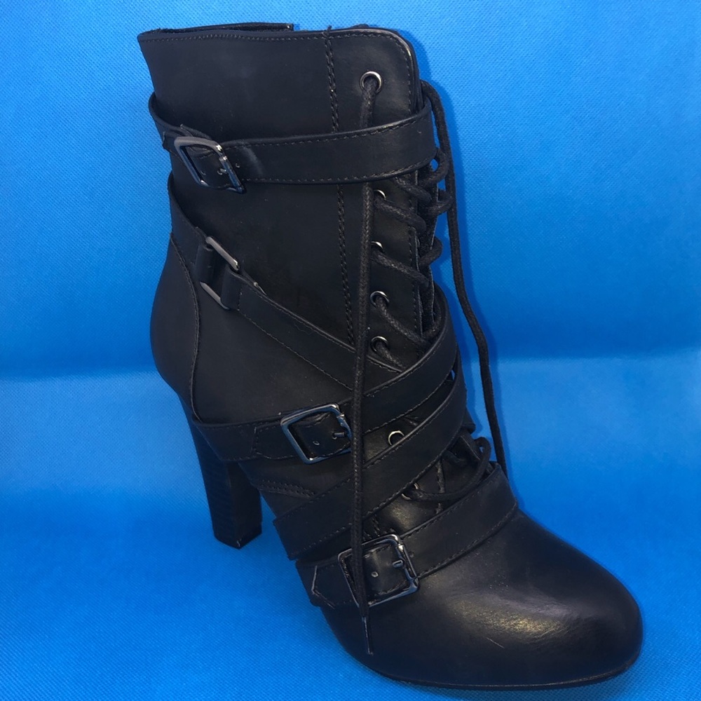 Mojo Moxy Mid Heel Strap Booties